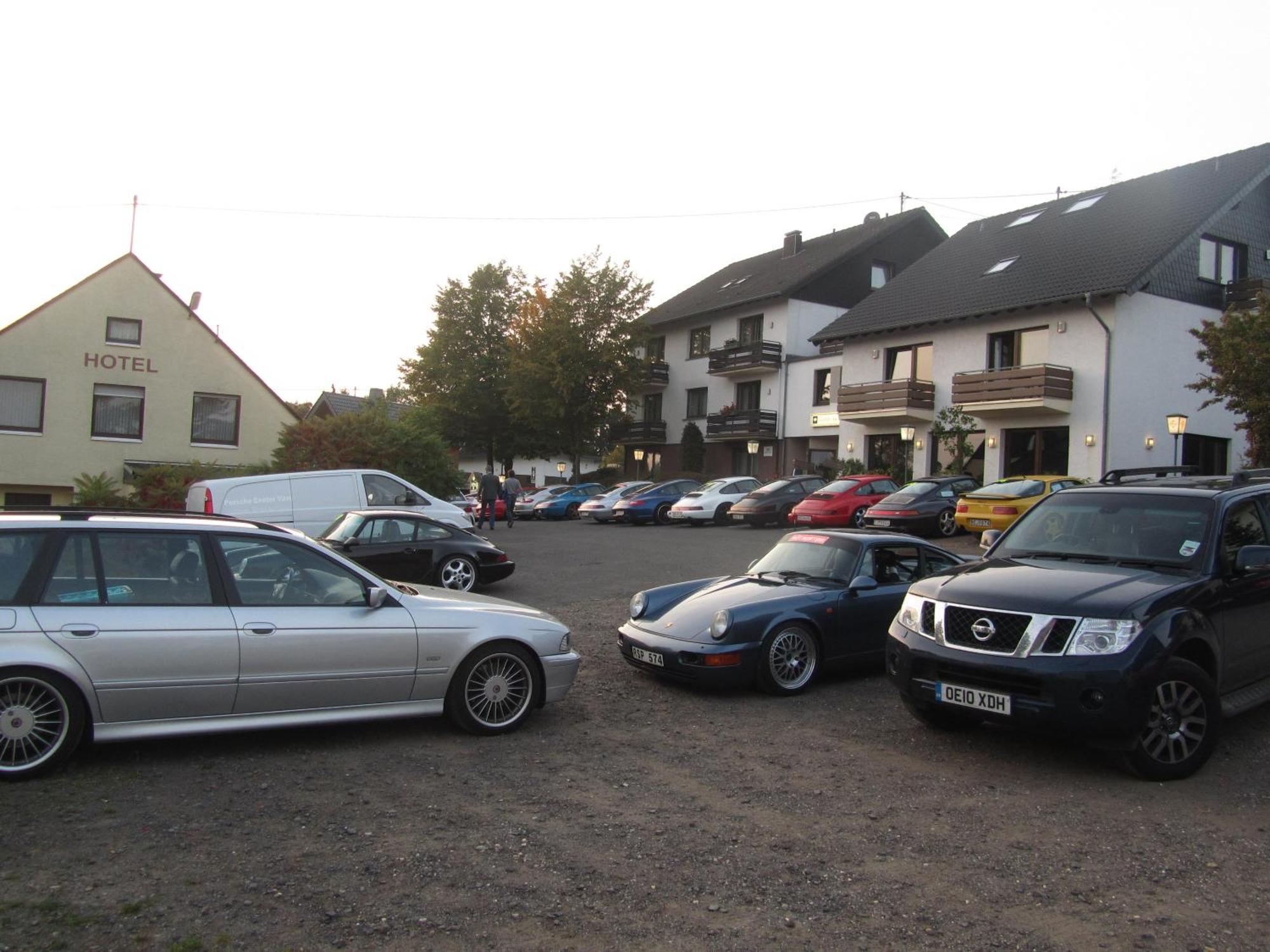 Hotel Zur Burg Nuerburg 外观 照片